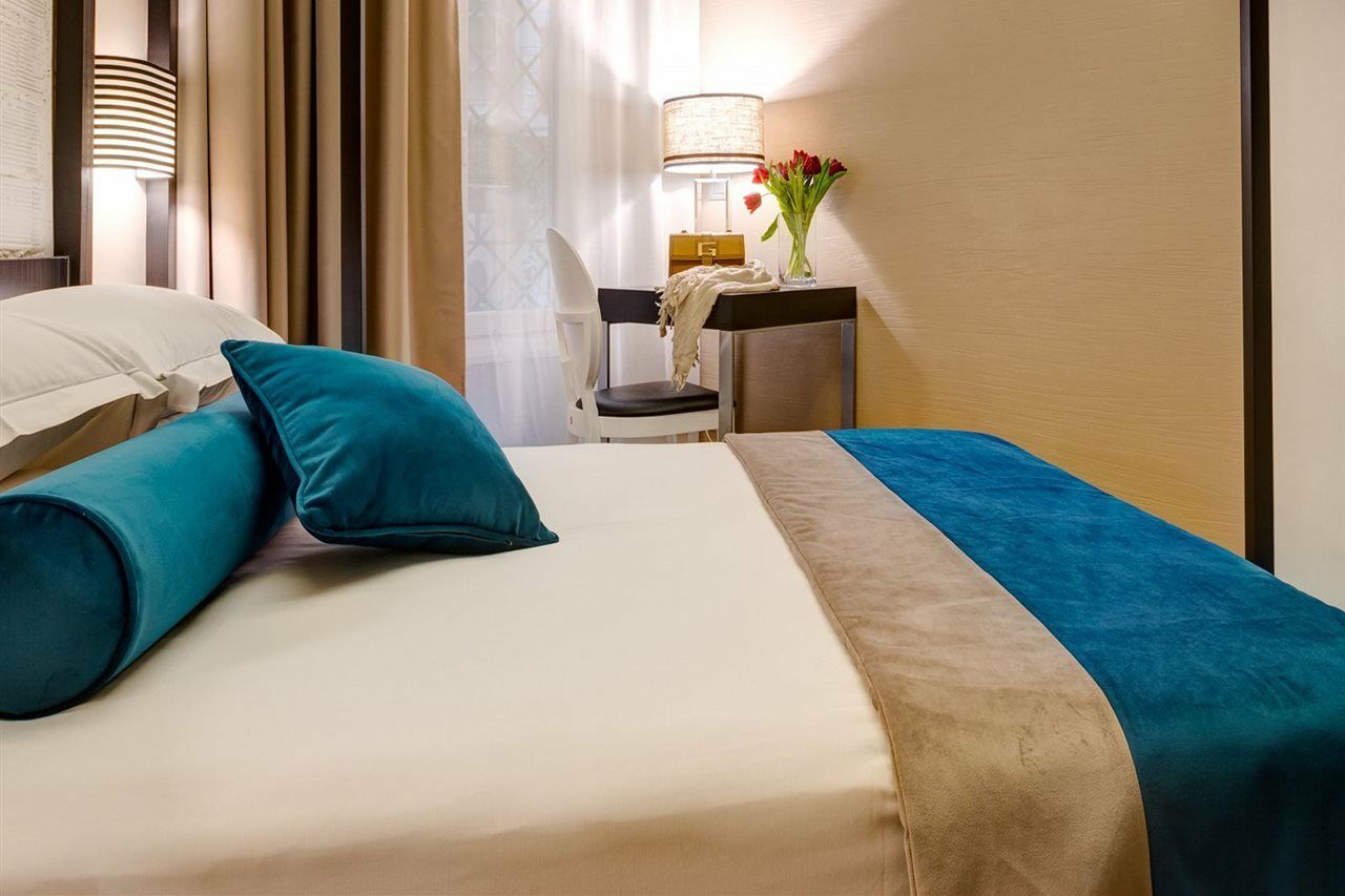 ธรรมา ลักชัวรี โฮเต็ล Hotel โรม ภายนอก รูปภาพ